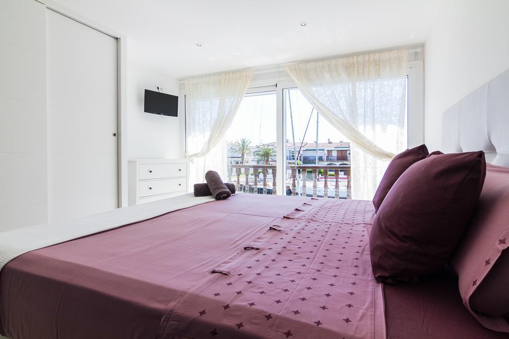 Vista Roses Mar - Casa Pescador Villa Empuriabrava Buitenkant foto